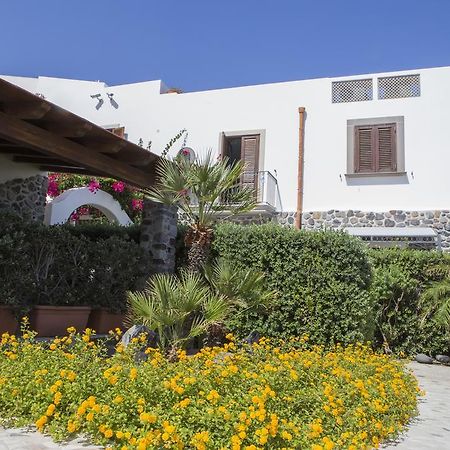 Hotel Residence Acquacalda Lipari  Exterior foto