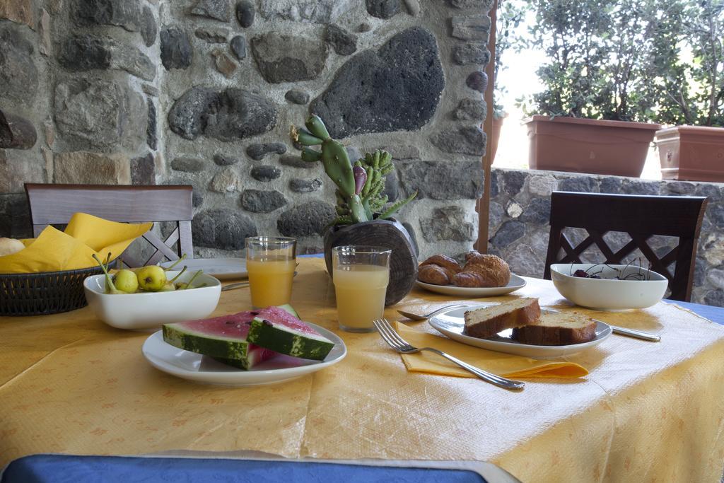 Hotel Residence Acquacalda Lipari  Exterior foto