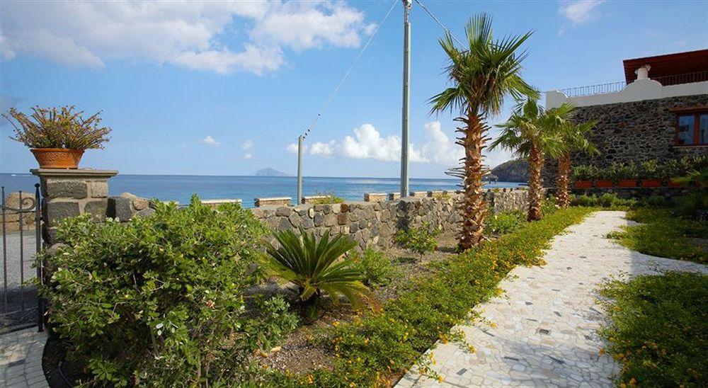 Hotel Residence Acquacalda Lipari  Exterior foto