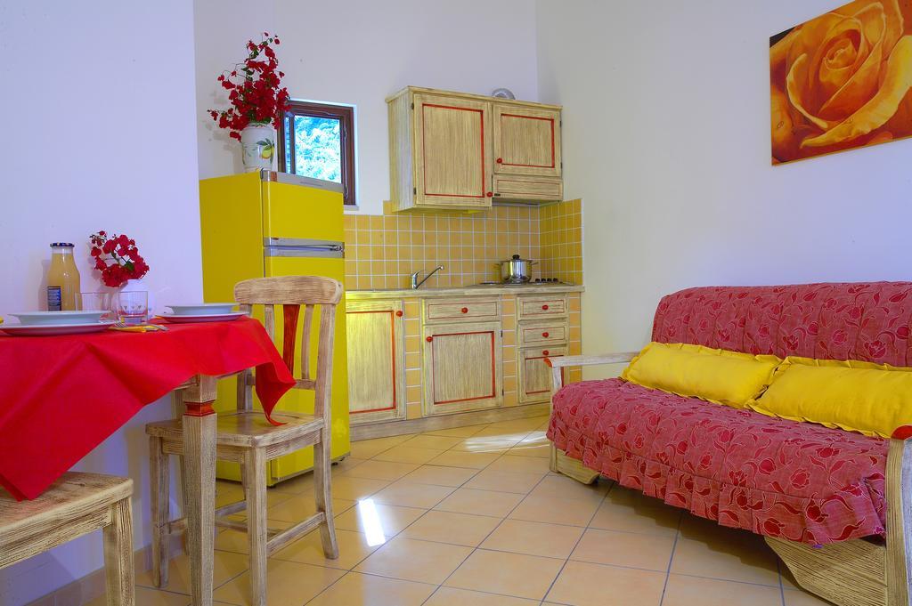 Hotel Residence Acquacalda Lipari  Exterior foto