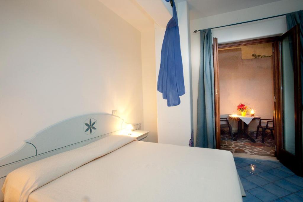 Hotel Residence Acquacalda Lipari  Zimmer foto